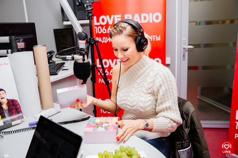 Елена Летучая в гостях у Красавцев Love Radio